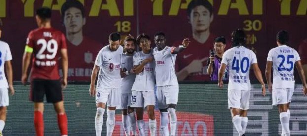 刘祝润远射破门 海港1-1战平新鹏城