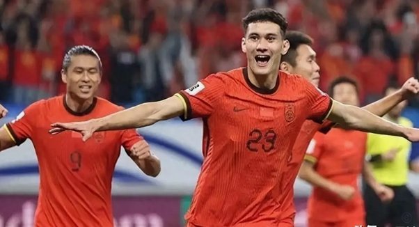 法比奥助攻张玉宁破门，国安1-0胜海牛