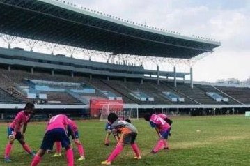 盐城1-0胜扬州，温竹绝杀！