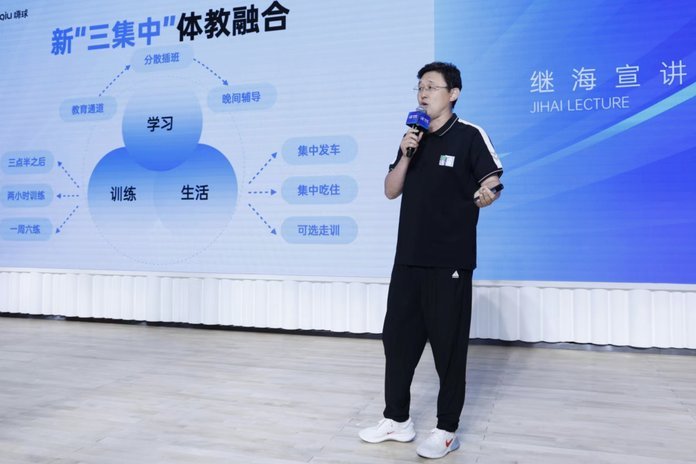 实战速成与系统深耕：青训路径的两种思维冲突