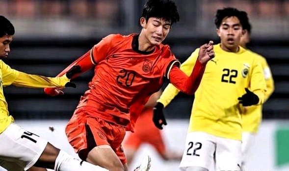 U17国足vs勒沃库森U17首发：帅惟浩领衔，徐正鹏秦子牛出战