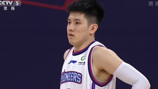今晚中冠江苏常晋VS广东晨星，总有一支进四强。